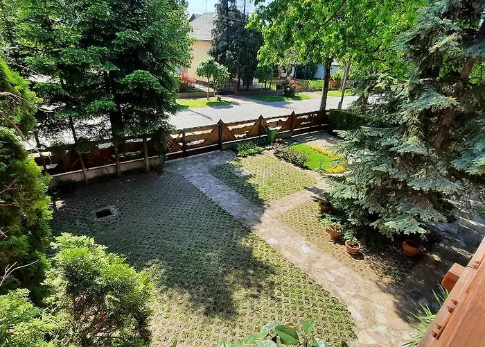 Apartament Toelgyes